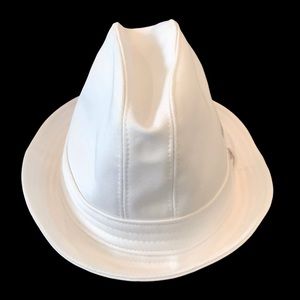 Men’s White Kangol Player